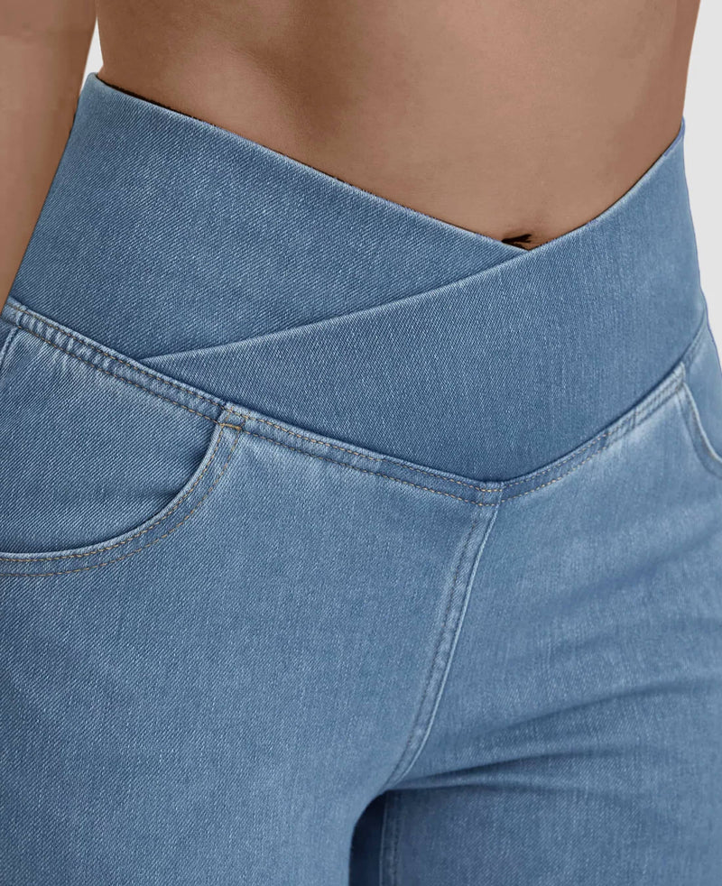 Calça Jeans de Cintura Alta Cruzada (Barriga Chapada)